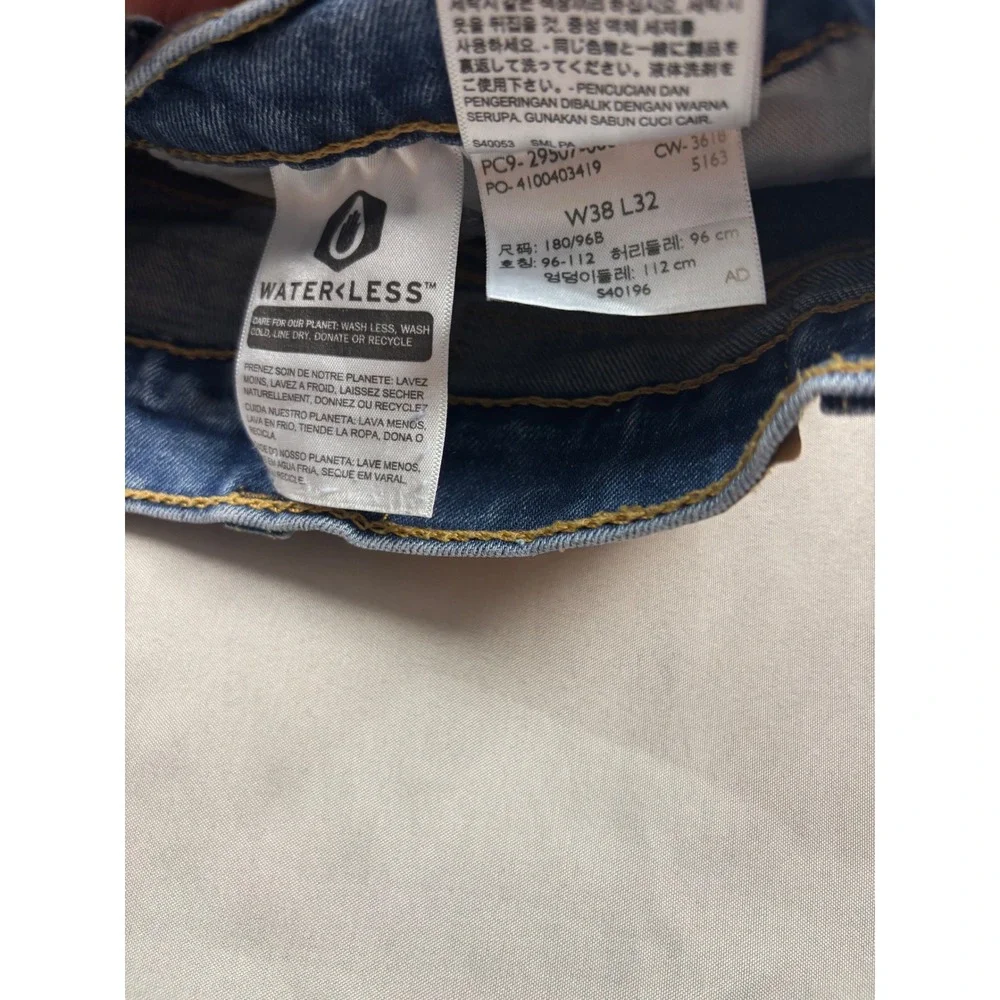 Levi's 502‎ Regular Taper Jeans Mens 38x32 Medium Wash Blue Denim